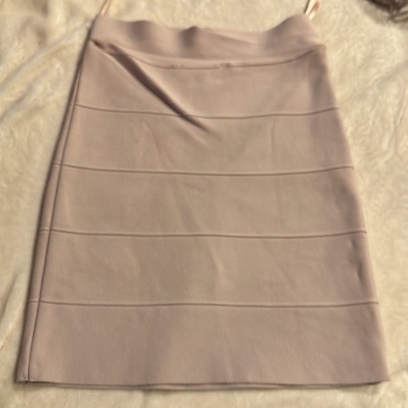 Bcbg maxazria pale pink mini skirt size xs - Picture 4 of 7